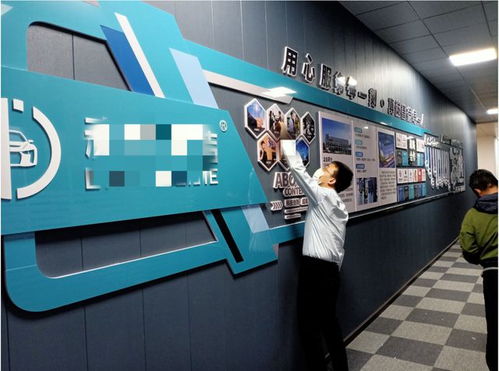 訂單多到做不完 河南夫妻靠貼墻年銷幾百萬,造出網紅打卡地