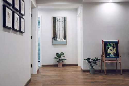 120平北歐風三口之家 電視背景墻采用地板上墻設計，第三墻美學驚艷呈現