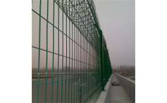 監獄鋼網墻 安全防護的第三墻